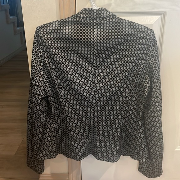 Ricki’s Ladies Open Front Patterned Blazer - Picture 2 of 7